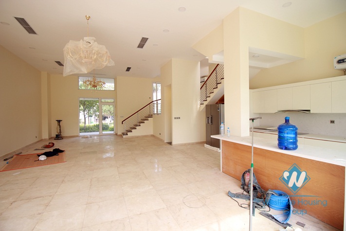 Gorgeous swimming pool villa rental in Ciputra